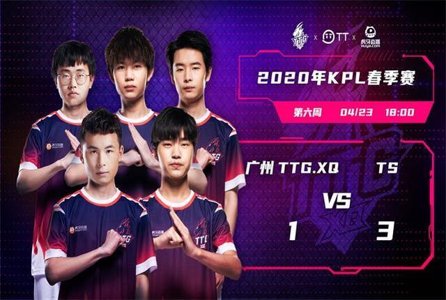 在比赛中参 在比赛中参