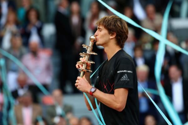 潮玩企业走 潮玩企业走